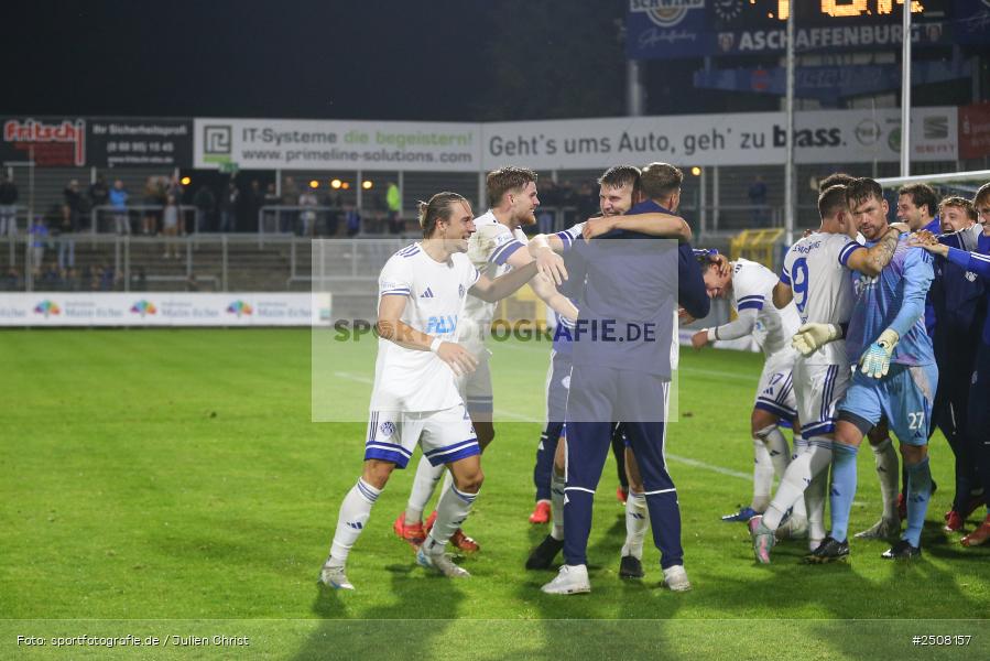 sport, action, Verbandspokal, Stadion am Schönbusch, SVA, SV Viktoria Aschaffenburg, Fussball, FCS, BFV, Aschaffenburg, Achtelfinale, 1. FC Schweinfurt 1905, 09.09.2025 - Bild-ID: 2508157