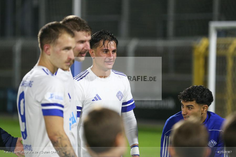 sport, action, Verbandspokal, Stadion am Schönbusch, SVA, SV Viktoria Aschaffenburg, Fussball, FCS, BFV, Aschaffenburg, Achtelfinale, 1. FC Schweinfurt 1905, 09.09.2025 - Bild-ID: 2508187