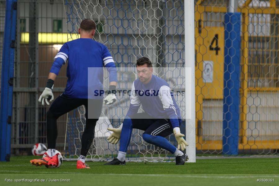sport, action, Verbandspokal, Stadion am Schönbusch, SVA, SV Viktoria Aschaffenburg, Fussball, FCS, BFV, Aschaffenburg, Achtelfinale, 1. FC Schweinfurt 1905, 09.09.2025 - Bild-ID: 2508201 sport, action, Verbandspokal, Stadion am Schönbusch, SVA, SV Viktoria Aschaffenburg, Fussball, FCS, BFV, Aschaffenburg, Achtelfinale, 1. FC Schweinfurt 1905, 09.09.2025 - Bild-ID: 2508201