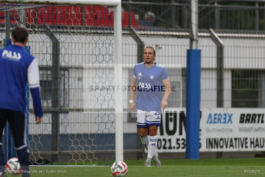 sport, action, Verbandspokal, Stadion am Schönbusch, SVA, SV Viktoria Aschaffenburg, Fussball, FCS, BFV, Aschaffenburg, Achtelfinale, 1. FC Schweinfurt 1905, 09.09.2025 - Bild-ID: 2508213