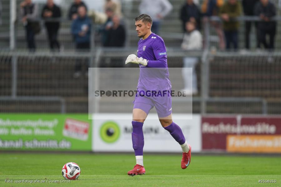 sport, action, Verbandspokal, Stadion am Schönbusch, SVA, SV Viktoria Aschaffenburg, Fussball, FCS, BFV, Aschaffenburg, Achtelfinale, 1. FC Schweinfurt 1905, 09.09.2025 - Bild-ID: 2508233
