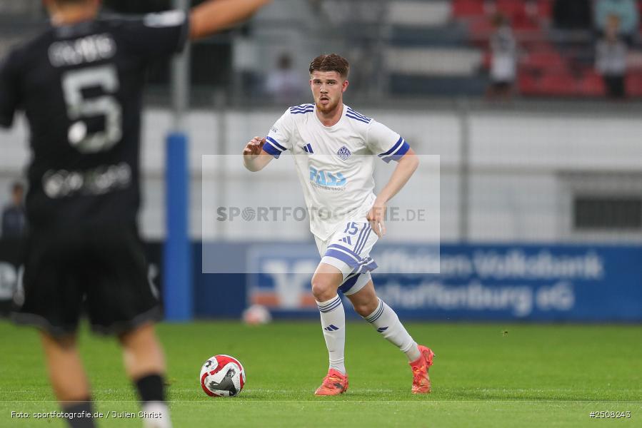 sport, action, Verbandspokal, Stadion am Schönbusch, SVA, SV Viktoria Aschaffenburg, Fussball, FCS, BFV, Aschaffenburg, Achtelfinale, 1. FC Schweinfurt 1905, 09.09.2025 - Bild-ID: 2508243