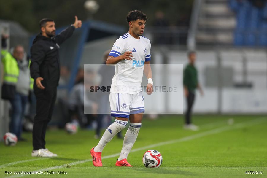 sport, action, Verbandspokal, Stadion am Schönbusch, SVA, SV Viktoria Aschaffenburg, Fussball, FCS, BFV, Aschaffenburg, Achtelfinale, 1. FC Schweinfurt 1905, 09.09.2025 - Bild-ID: 2508246