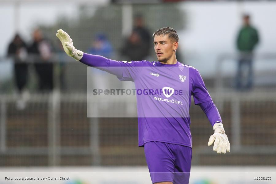 sport, action, Verbandspokal, Stadion am Schönbusch, SVA, SV Viktoria Aschaffenburg, Fussball, FCS, BFV, Aschaffenburg, Achtelfinale, 1. FC Schweinfurt 1905, 09.09.2025 - Bild-ID: 2508253