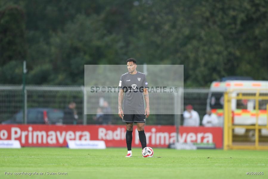 sport, action, Verbandspokal, Stadion am Schönbusch, SVA, SV Viktoria Aschaffenburg, Fussball, FCS, BFV, Aschaffenburg, Achtelfinale, 1. FC Schweinfurt 1905, 09.09.2025 - Bild-ID: 2508255