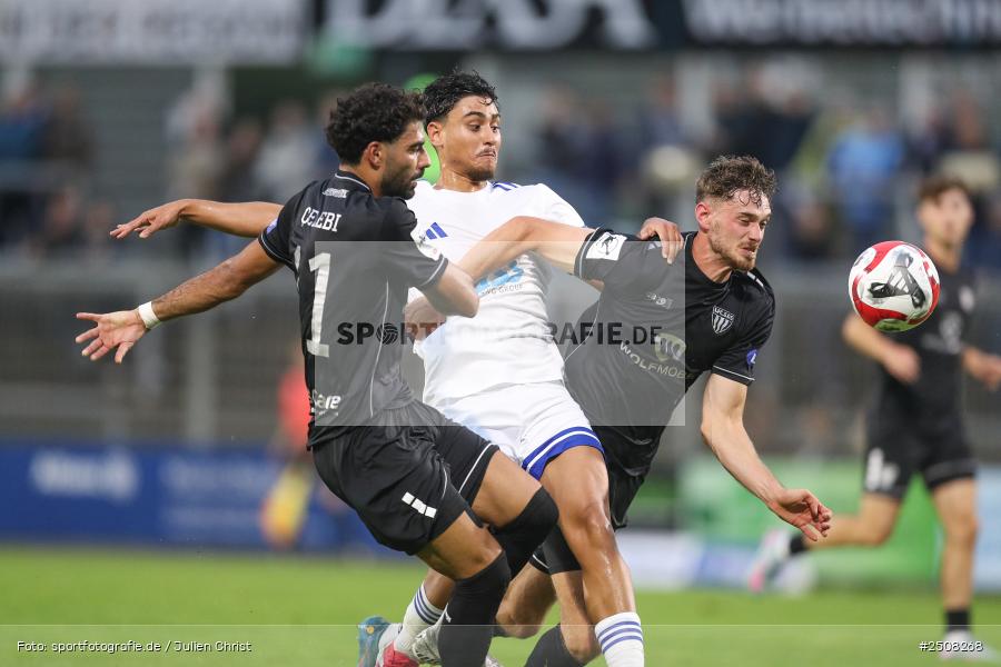 sport, action, Verbandspokal, Stadion am Schönbusch, SVA, SV Viktoria Aschaffenburg, Fussball, FCS, BFV, Aschaffenburg, Achtelfinale, 1. FC Schweinfurt 1905, 09.09.2025 - Bild-ID: 2508268