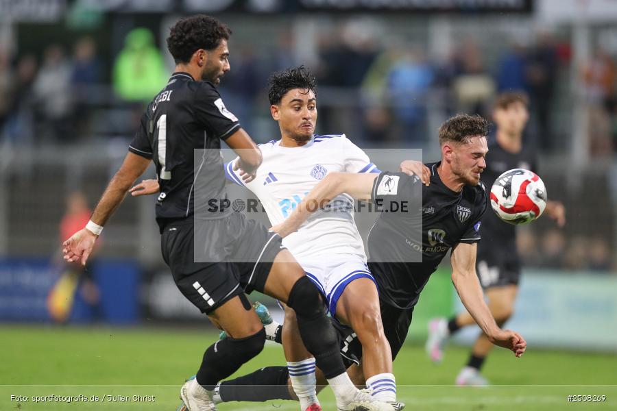 sport, action, Verbandspokal, Stadion am Schönbusch, SVA, SV Viktoria Aschaffenburg, Fussball, FCS, BFV, Aschaffenburg, Achtelfinale, 1. FC Schweinfurt 1905, 09.09.2025 - Bild-ID: 2508269