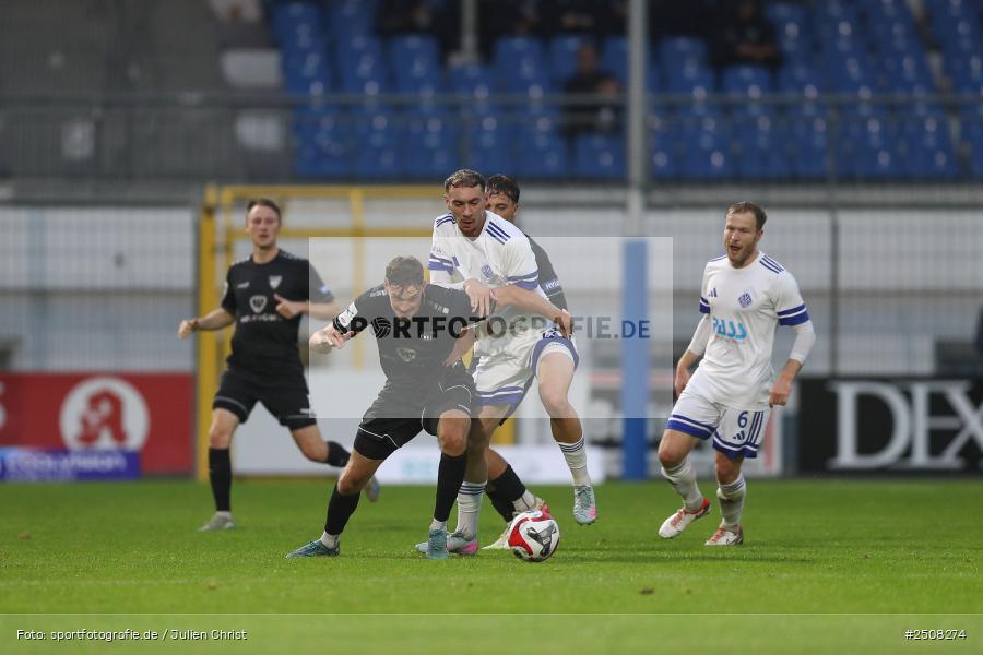 sport, action, Verbandspokal, Stadion am Schönbusch, SVA, SV Viktoria Aschaffenburg, Fussball, FCS, BFV, Aschaffenburg, Achtelfinale, 1. FC Schweinfurt 1905, 09.09.2025 - Bild-ID: 2508274