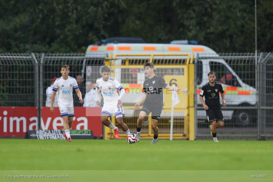 sport, action, Verbandspokal, Stadion am Schönbusch, SVA, SV Viktoria Aschaffenburg, Fussball, FCS, BFV, Aschaffenburg, Achtelfinale, 1. FC Schweinfurt 1905, 09.09.2025 - Bild-ID: 2508277