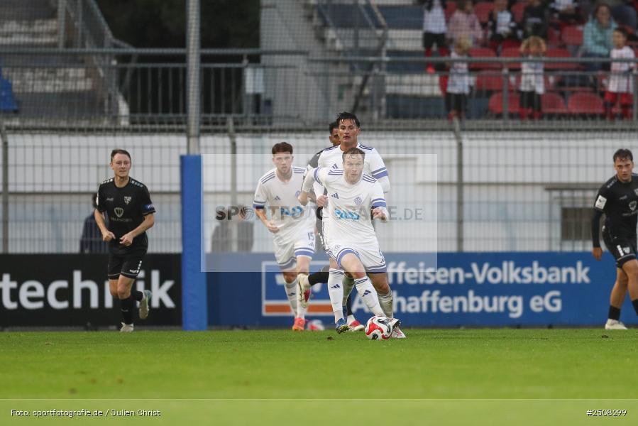 sport, action, Verbandspokal, Stadion am Schönbusch, SVA, SV Viktoria Aschaffenburg, Fussball, FCS, BFV, Aschaffenburg, Achtelfinale, 1. FC Schweinfurt 1905, 09.09.2025 - Bild-ID: 2508299