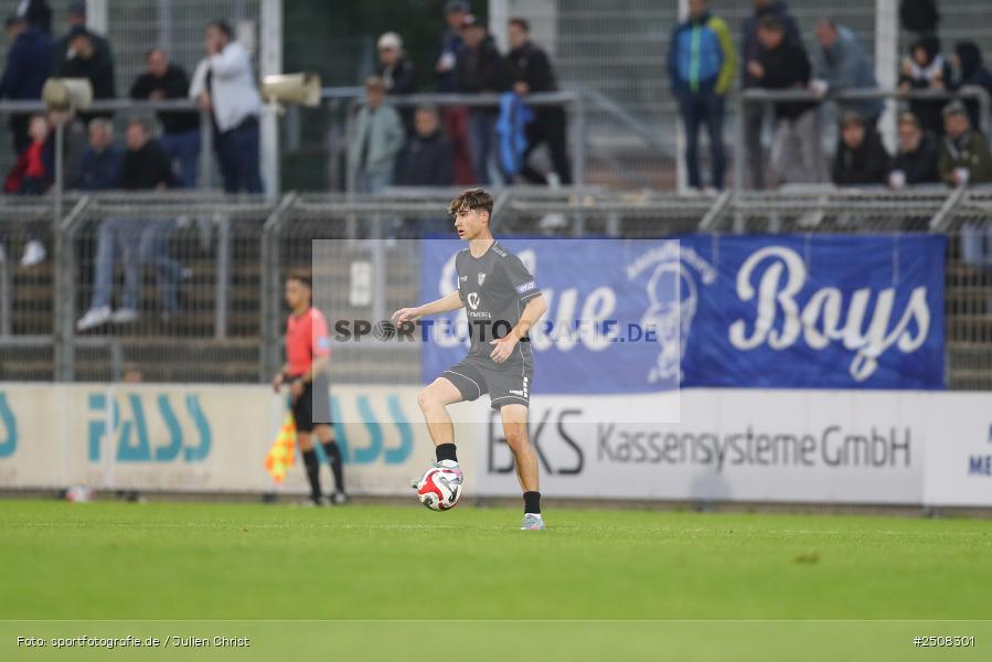 sport, action, Verbandspokal, Stadion am Schönbusch, SVA, SV Viktoria Aschaffenburg, Fussball, FCS, BFV, Aschaffenburg, Achtelfinale, 1. FC Schweinfurt 1905, 09.09.2025 - Bild-ID: 2508301