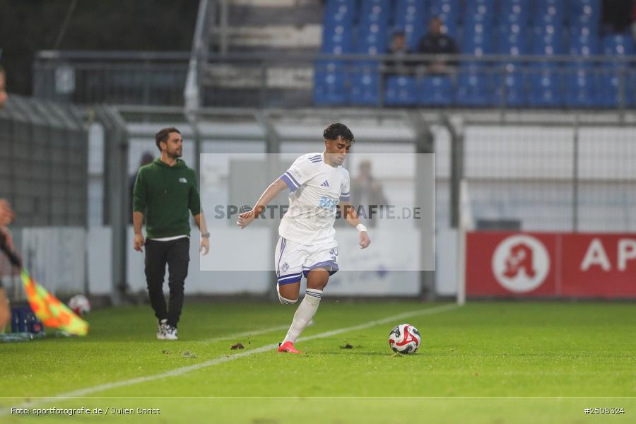 sport, action, Verbandspokal, Stadion am Schönbusch, SVA, SV Viktoria Aschaffenburg, Fussball, FCS, BFV, Aschaffenburg, Achtelfinale, 1. FC Schweinfurt 1905, 09.09.2025 - Bild-ID: 2508324