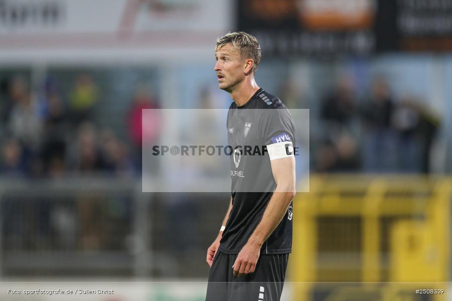 sport, action, Verbandspokal, Stadion am Schönbusch, SVA, SV Viktoria Aschaffenburg, Fussball, FCS, BFV, Aschaffenburg, Achtelfinale, 1. FC Schweinfurt 1905, 09.09.2025 - Bild-ID: 2508329