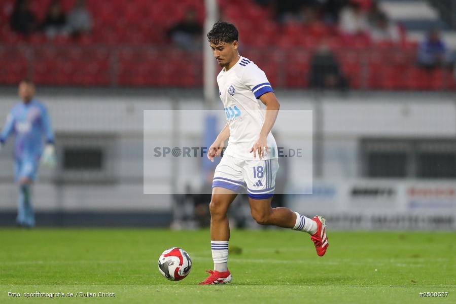 sport, action, Verbandspokal, Stadion am Schönbusch, SVA, SV Viktoria Aschaffenburg, Fussball, FCS, BFV, Aschaffenburg, Achtelfinale, 1. FC Schweinfurt 1905, 09.09.2025 - Bild-ID: 2508337