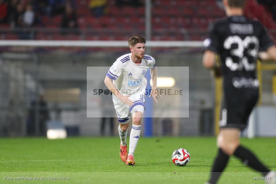 sport, action, Verbandspokal, Stadion am Schönbusch, SVA, SV Viktoria Aschaffenburg, Fussball, FCS, BFV, Aschaffenburg, Achtelfinale, 1. FC Schweinfurt 1905, 09.09.2025 - Bild-ID: 2508349
