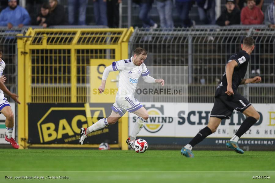sport, action, Verbandspokal, Stadion am Schönbusch, SVA, SV Viktoria Aschaffenburg, Fussball, FCS, BFV, Aschaffenburg, Achtelfinale, 1. FC Schweinfurt 1905, 09.09.2025 - Bild-ID: 2508354