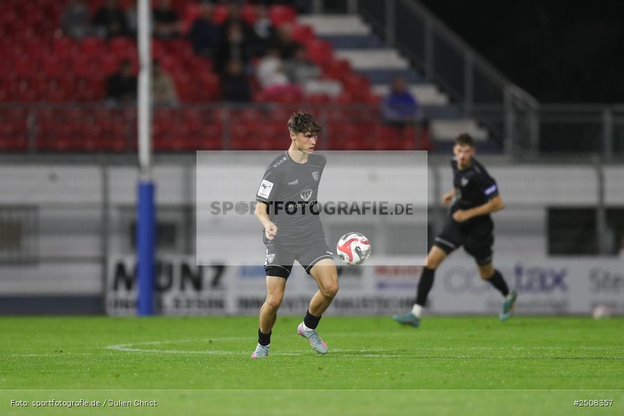 sport, action, Verbandspokal, Stadion am Schönbusch, SVA, SV Viktoria Aschaffenburg, Fussball, FCS, BFV, Aschaffenburg, Achtelfinale, 1. FC Schweinfurt 1905, 09.09.2025 - Bild-ID: 2508357