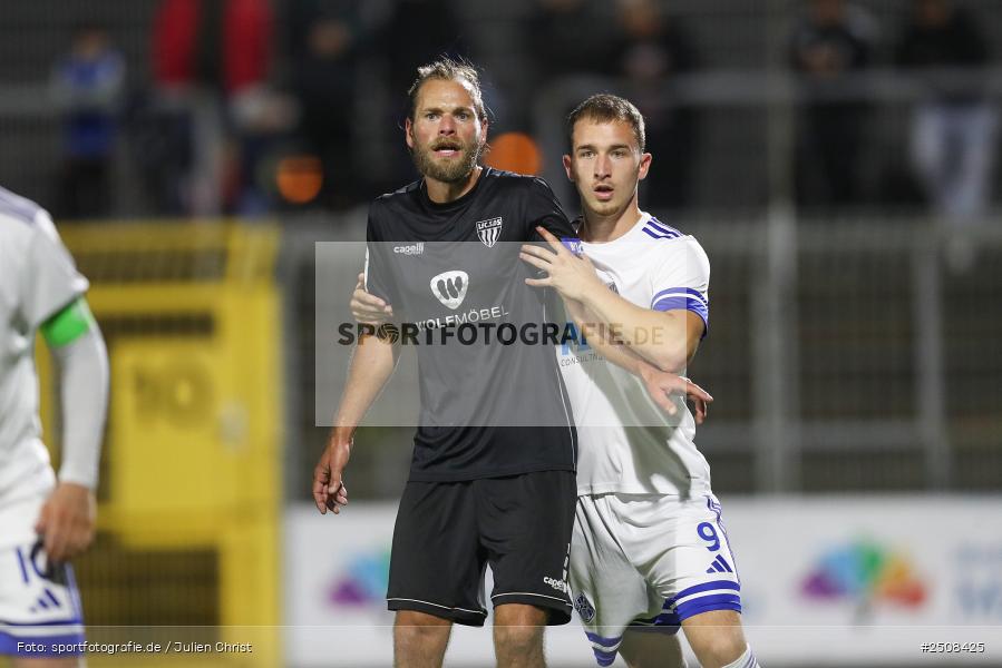 sport, action, Verbandspokal, Stadion am Schönbusch, SVA, SV Viktoria Aschaffenburg, Fussball, FCS, BFV, Aschaffenburg, Achtelfinale, 1. FC Schweinfurt 1905, 09.09.2025 - Bild-ID: 2508425