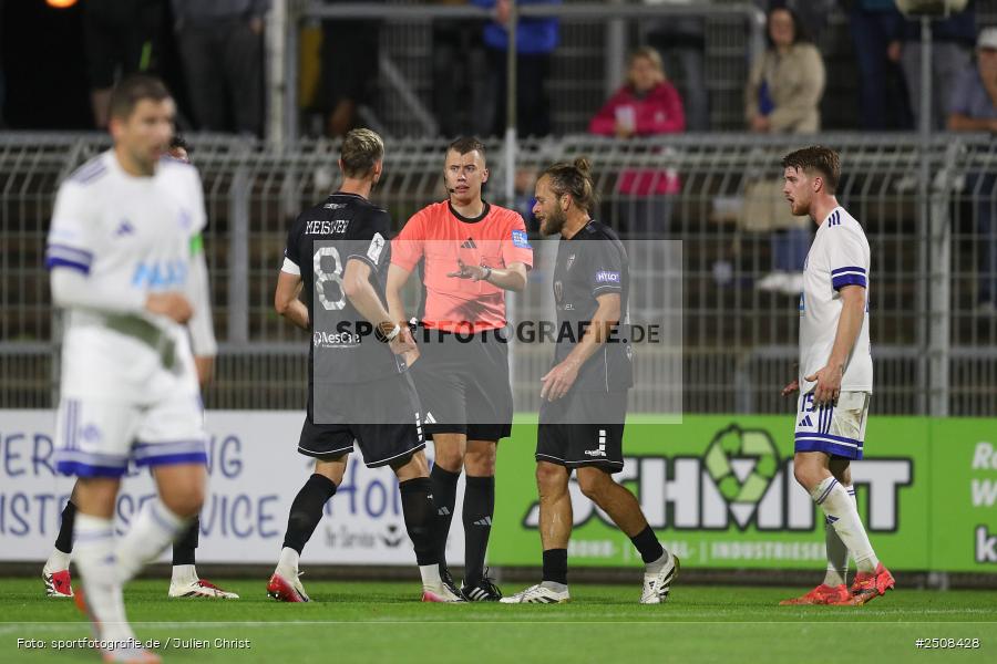 sport, action, Verbandspokal, Stadion am Schönbusch, SVA, SV Viktoria Aschaffenburg, Fussball, FCS, BFV, Aschaffenburg, Achtelfinale, 1. FC Schweinfurt 1905, 09.09.2025 - Bild-ID: 2508428