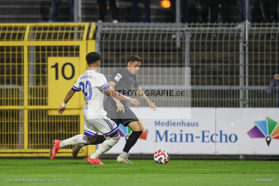 sport, action, Verbandspokal, Stadion am Schönbusch, SVA, SV Viktoria Aschaffenburg, Fussball, FCS, BFV, Aschaffenburg, Achtelfinale, 1. FC Schweinfurt 1905, 09.09.2025 - Bild-ID: 2508457 sport, action, Verbandspokal, Stadion am Schönbusch, SVA, SV Viktoria Aschaffenburg, Fussball, FCS, BFV, Aschaffenburg, Achtelfinale, 1. FC Schweinfurt 1905, 09.09.2025 - Bild-ID: 2508457