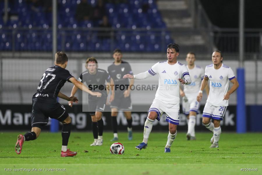 sport, action, Verbandspokal, Stadion am Schönbusch, SVA, SV Viktoria Aschaffenburg, Fussball, FCS, BFV, Aschaffenburg, Achtelfinale, 1. FC Schweinfurt 1905, 09.09.2025 - Bild-ID: 2508468