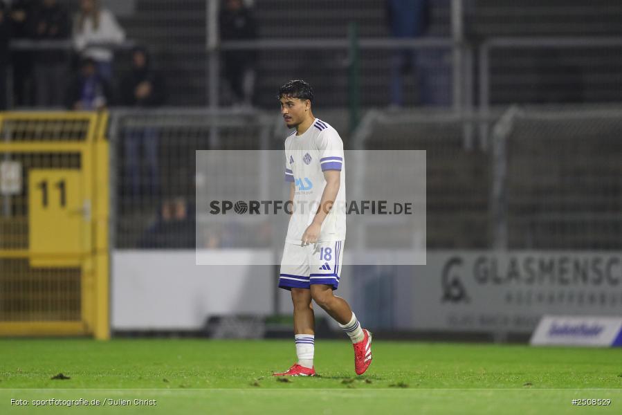 sport, action, Verbandspokal, Stadion am Schönbusch, SVA, SV Viktoria Aschaffenburg, Fussball, FCS, BFV, Aschaffenburg, Achtelfinale, 1. FC Schweinfurt 1905, 09.09.2025 - Bild-ID: 2508529