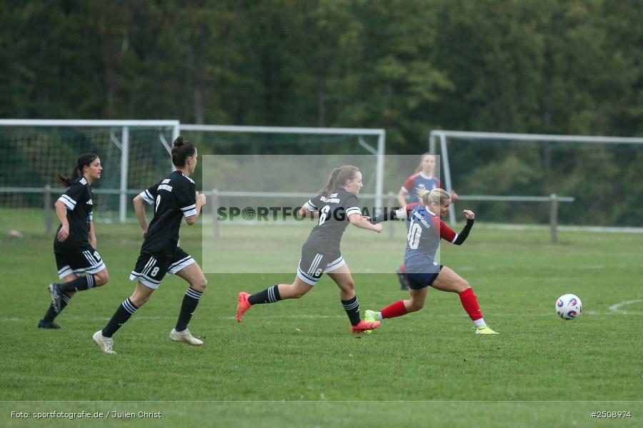 sport, action, Sportgelände, Hiscox Bezirkspokal Unterfranken, Fussball, FVgg Kickers Aschaffenburg, FVG, FFC Adelsberg-Karsbach, FFC, BFV, Adelsberg, Achtelfinale, 17.09.2025 - Bild-ID: 2508974