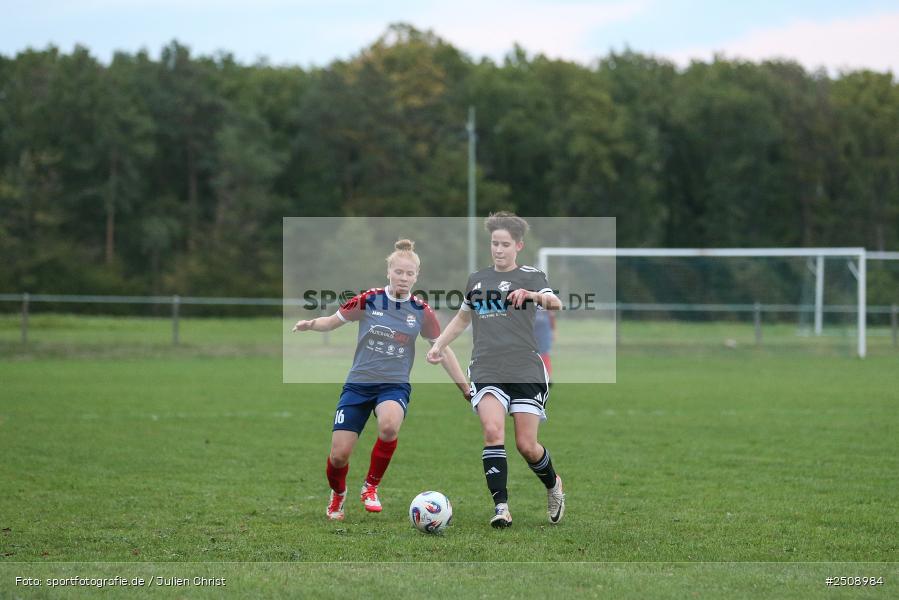 sport, action, Sportgelände, Hiscox Bezirkspokal Unterfranken, Fussball, FVgg Kickers Aschaffenburg, FVG, FFC Adelsberg-Karsbach, FFC, BFV, Adelsberg, Achtelfinale, 17.09.2025 - Bild-ID: 2508984