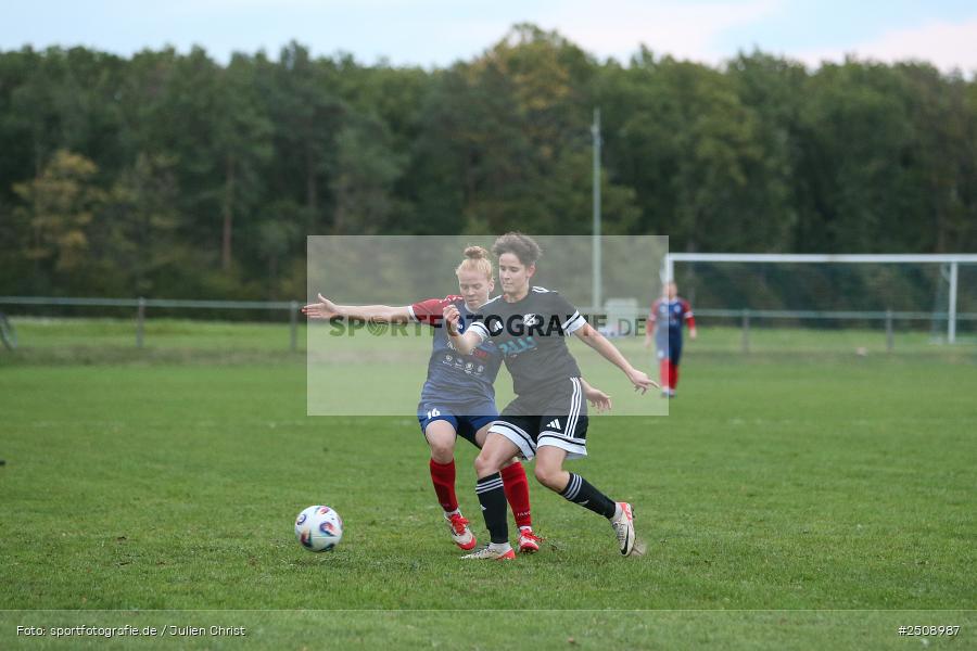sport, action, Sportgelände, Hiscox Bezirkspokal Unterfranken, Fussball, FVgg Kickers Aschaffenburg, FVG, FFC Adelsberg-Karsbach, FFC, BFV, Adelsberg, Achtelfinale, 17.09.2025 - Bild-ID: 2508987