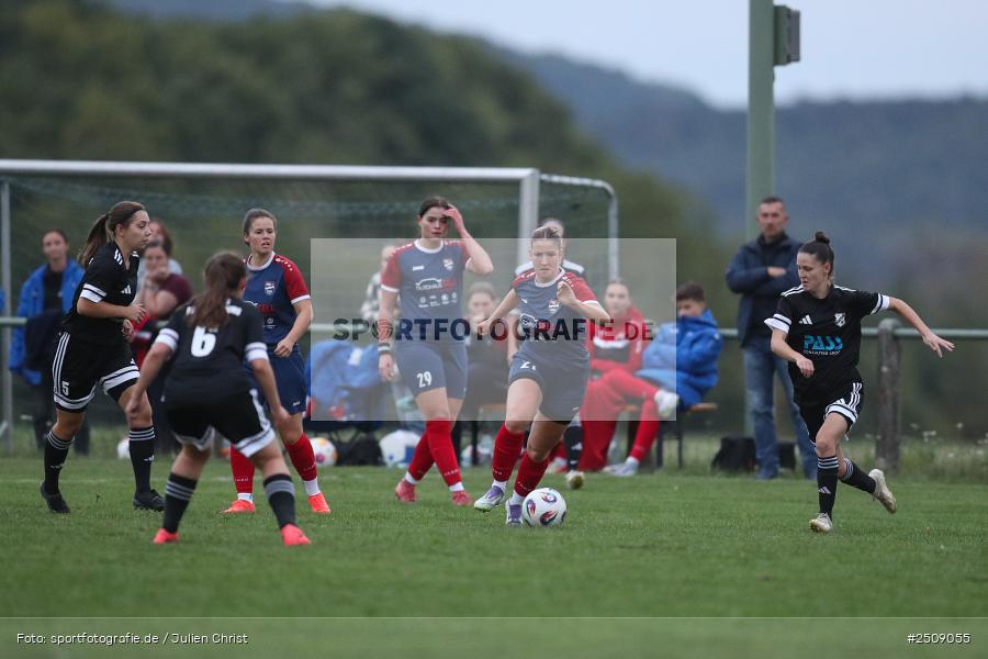 sport, action, Sportgelände, Hiscox Bezirkspokal Unterfranken, Fussball, FVgg Kickers Aschaffenburg, FVG, FFC Adelsberg-Karsbach, FFC, BFV, Adelsberg, Achtelfinale, 17.09.2025 - Bild-ID: 2509055