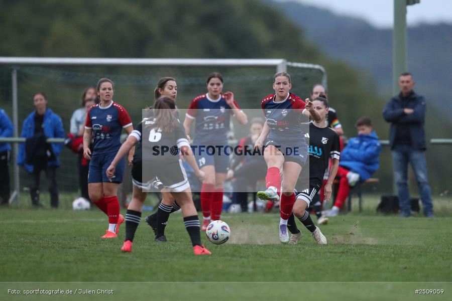 sport, action, Sportgelände, Hiscox Bezirkspokal Unterfranken, Fussball, FVgg Kickers Aschaffenburg, FVG, FFC Adelsberg-Karsbach, FFC, BFV, Adelsberg, Achtelfinale, 17.09.2025 - Bild-ID: 2509059