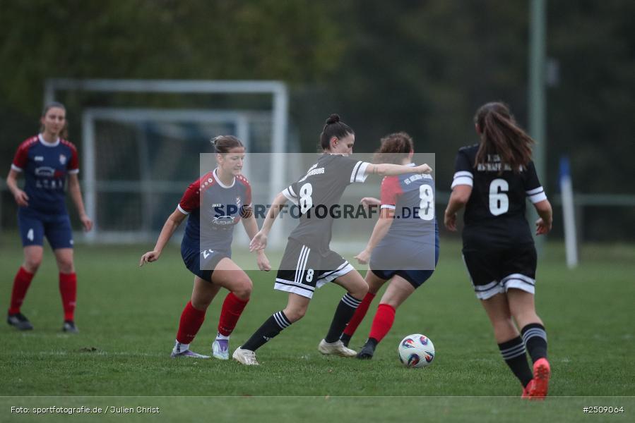 sport, action, Sportgelände, Hiscox Bezirkspokal Unterfranken, Fussball, FVgg Kickers Aschaffenburg, FVG, FFC Adelsberg-Karsbach, FFC, BFV, Adelsberg, Achtelfinale, 17.09.2025 - Bild-ID: 2509064