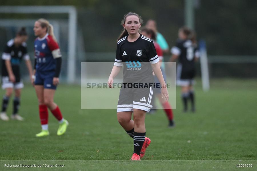 sport, action, Sportgelände, Hiscox Bezirkspokal Unterfranken, Fussball, FVgg Kickers Aschaffenburg, FVG, FFC Adelsberg-Karsbach, FFC, BFV, Adelsberg, Achtelfinale, 17.09.2025 - Bild-ID: 2509070