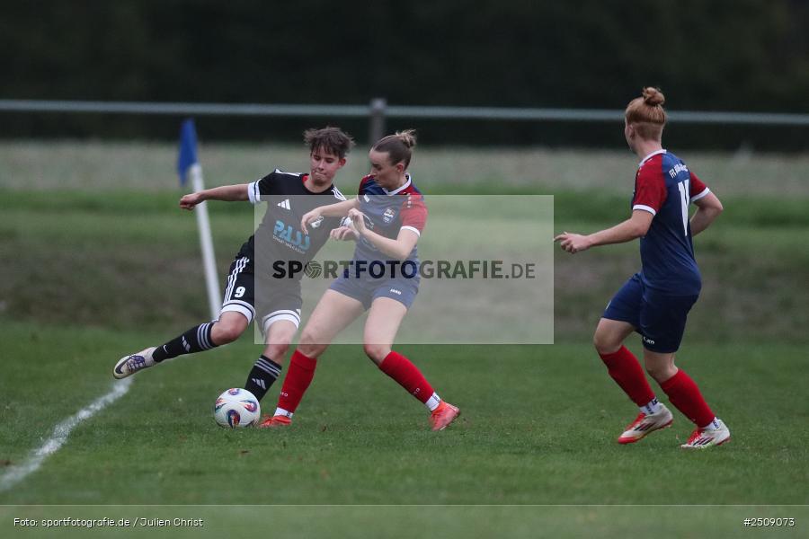 sport, action, Sportgelände, Hiscox Bezirkspokal Unterfranken, Fussball, FVgg Kickers Aschaffenburg, FVG, FFC Adelsberg-Karsbach, FFC, BFV, Adelsberg, Achtelfinale, 17.09.2025 - Bild-ID: 2509073
