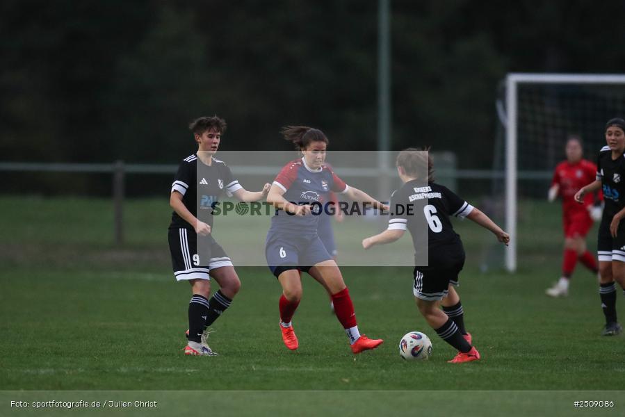 sport, action, Sportgelände, Hiscox Bezirkspokal Unterfranken, Fussball, FVgg Kickers Aschaffenburg, FVG, FFC Adelsberg-Karsbach, FFC, BFV, Adelsberg, Achtelfinale, 17.09.2025 - Bild-ID: 2509086