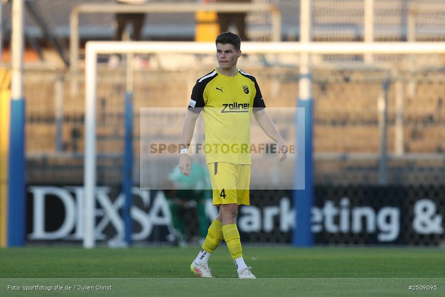 Stadion am Schönbusch, Aschaffenburg, 19.09.2025, sport, action, Fussball, BFV, 9. Spieltag, Regionalliga Bayern, DJK, SVA, DJK Vilzing, SV Viktoria Aschaffenburg - Bild-ID: 2509095