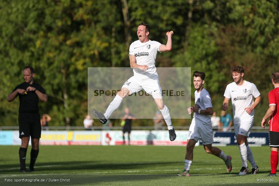 sport, action, TSV Karlburg, TSV, Sportgelände, Landesliga Nordwest, Karlburg, Fussball, FTS, FT Schweinfurt, BFV, 20.09.2025, 12. Spieltag - Bild-ID: 2509182