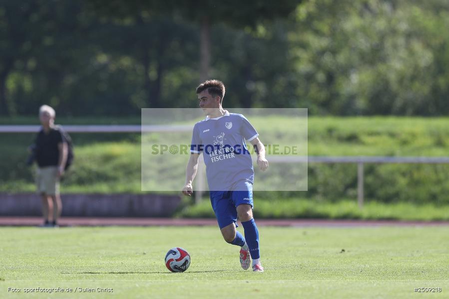 sport, action, TuS 1893 Aschaffenburg-Leider, TUS, Landesliga Nordwest, Fussball, FCB, Dr. Hans Weiß Sportpark, Bad Kissingen, BFV, 20.09.2025, 12. Spieltag, 1. FC 06 Bad Kissingen - Bild-ID: 2509218