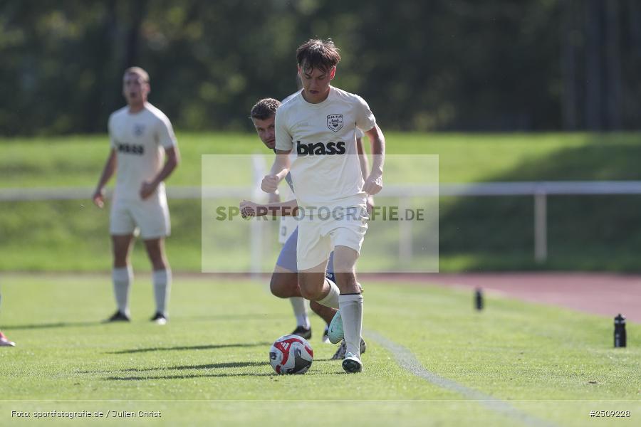 sport, action, TuS 1893 Aschaffenburg-Leider, TUS, Landesliga Nordwest, Fussball, FCB, Dr. Hans Weiß Sportpark, Bad Kissingen, BFV, 20.09.2025, 12. Spieltag, 1. FC 06 Bad Kissingen - Bild-ID: 2509228