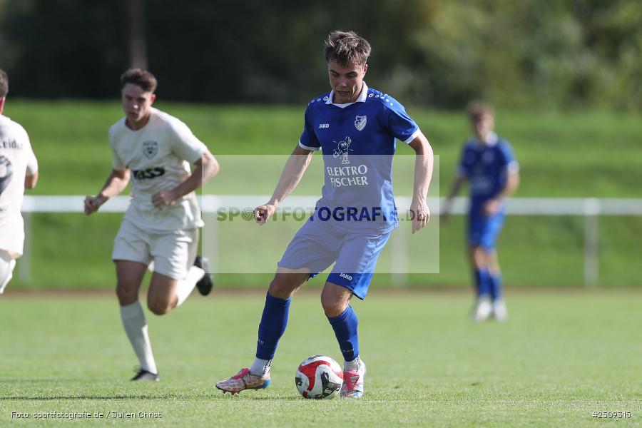 sport, action, TuS 1893 Aschaffenburg-Leider, TUS, Landesliga Nordwest, Fussball, FCB, Dr. Hans Weiß Sportpark, Bad Kissingen, BFV, 20.09.2025, 12. Spieltag, 1. FC 06 Bad Kissingen - Bild-ID: 2509315