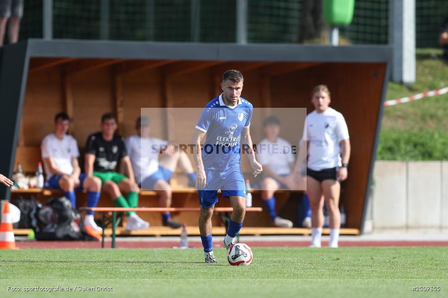 sport, action, TuS 1893 Aschaffenburg-Leider, TUS, Landesliga Nordwest, Fussball, FCB, Dr. Hans Weiß Sportpark, Bad Kissingen, BFV, 20.09.2025, 12. Spieltag, 1. FC 06 Bad Kissingen - Bild-ID: 2509355