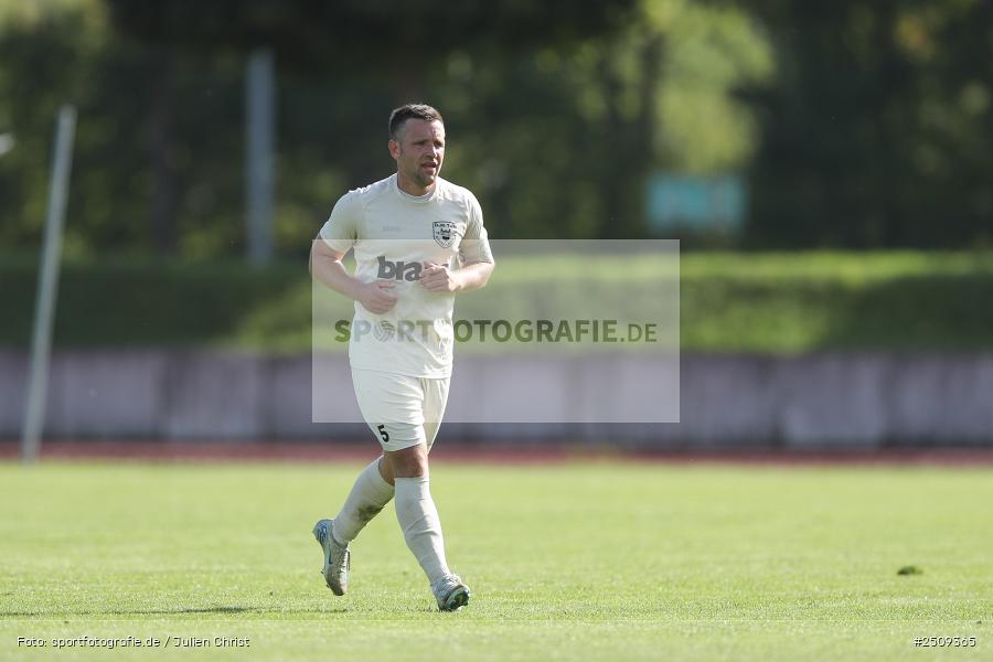 sport, action, TuS 1893 Aschaffenburg-Leider, TUS, Landesliga Nordwest, Fussball, FCB, Dr. Hans Weiß Sportpark, Bad Kissingen, BFV, 20.09.2025, 12. Spieltag, 1. FC 06 Bad Kissingen - Bild-ID: 2509365