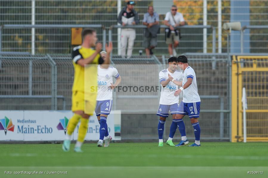 sport, action, Stadion am Schönbusch, SVA, SV Viktoria Aschaffenburg, Regionalliga Bayern, Fussball, DJK Vilzing, DJK, BFV, Aschaffenburg, 9. Spieltag, 19.09.2025 - Bild-ID: 2509712