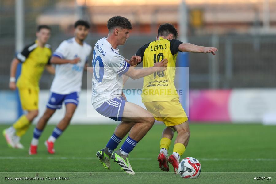 sport, action, Stadion am Schönbusch, SVA, SV Viktoria Aschaffenburg, Regionalliga Bayern, Fussball, DJK Vilzing, DJK, BFV, Aschaffenburg, 9. Spieltag, 19.09.2025 - Bild-ID: 2509720