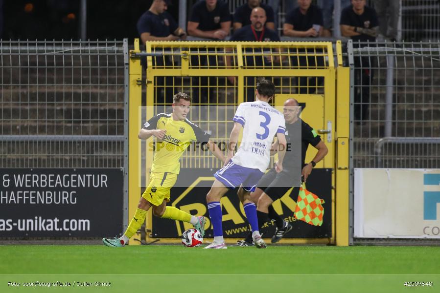 sport, action, Stadion am Schönbusch, SVA, SV Viktoria Aschaffenburg, Regionalliga Bayern, Fussball, DJK Vilzing, DJK, BFV, Aschaffenburg, 9. Spieltag, 19.09.2025 - Bild-ID: 2509840
