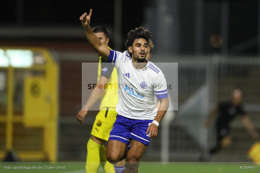 sport, action, Stadion am Schönbusch, SVA, SV Viktoria Aschaffenburg, Regionalliga Bayern, Fussball, DJK Vilzing, DJK, BFV, Aschaffenburg, 9. Spieltag, 19.09.2025 - Bild-ID: 2509951