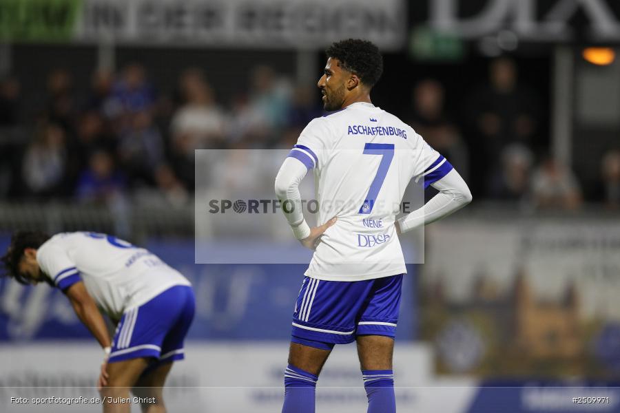 sport, action, Stadion am Schönbusch, SVA, SV Viktoria Aschaffenburg, Regionalliga Bayern, Fussball, DJK Vilzing, DJK, BFV, Aschaffenburg, 9. Spieltag, 19.09.2025 - Bild-ID: 2509971