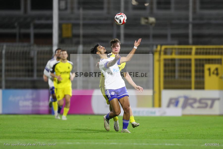 sport, action, Stadion am Schönbusch, SVA, SV Viktoria Aschaffenburg, Regionalliga Bayern, Fussball, DJK Vilzing, DJK, BFV, Aschaffenburg, 9. Spieltag, 19.09.2025 - Bild-ID: 2509984