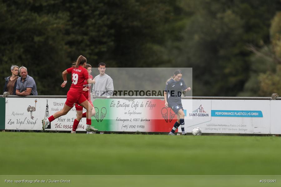 sport, badfv, action, Wertheim-Eichel, Verbandsliga Frauen, TSG Hoffenheim 3, TSG, Sportgelände, Fussball, FCWH, FC Wertheim-Eichel, 21.09.2025 - Bild-ID: 2510091