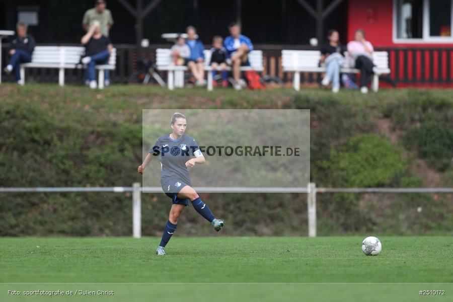 sport, badfv, action, Wertheim-Eichel, Verbandsliga Frauen, TSG Hoffenheim 3, TSG, Sportgelände, Fussball, FCWH, FC Wertheim-Eichel, 21.09.2025 - Bild-ID: 2510172